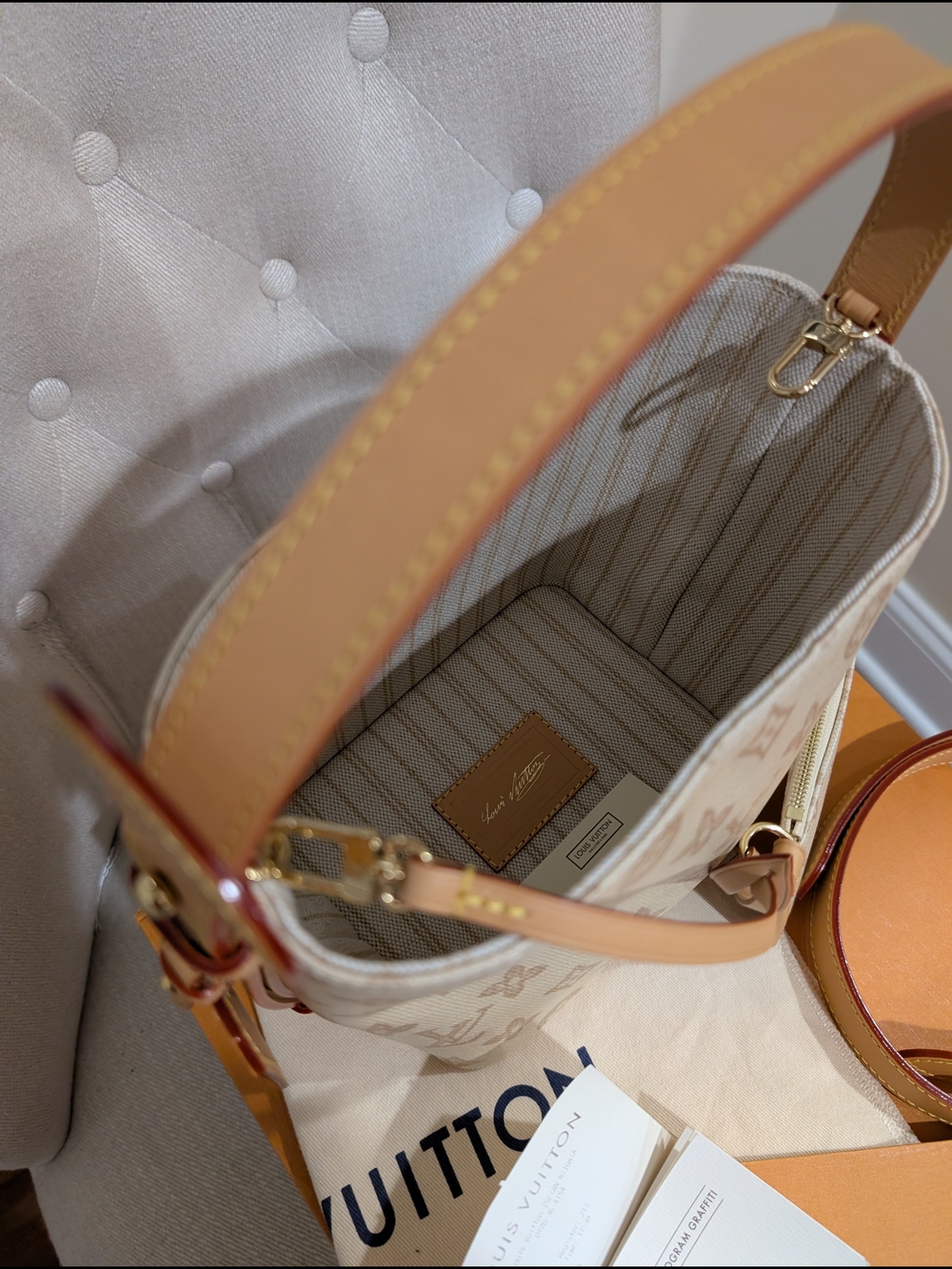 130th Year Anniversary Louis Vuitton All In BB - Picture 4 of 16